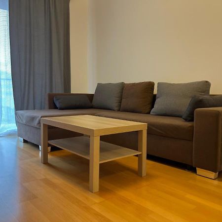Apartment Hurka - 15 min do centra, garaz Praag Buitenkant foto