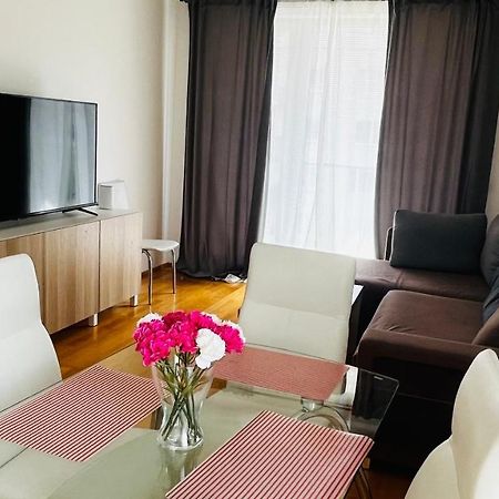 Apartment Hurka - 15 min do centra, garaz Praag Buitenkant foto
